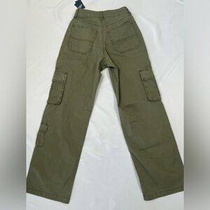 Hollister ultra high rise baggy cargo jeans